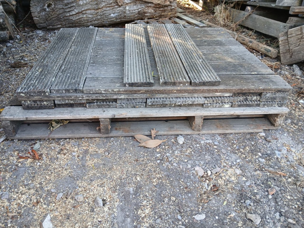 Hardhouten planken