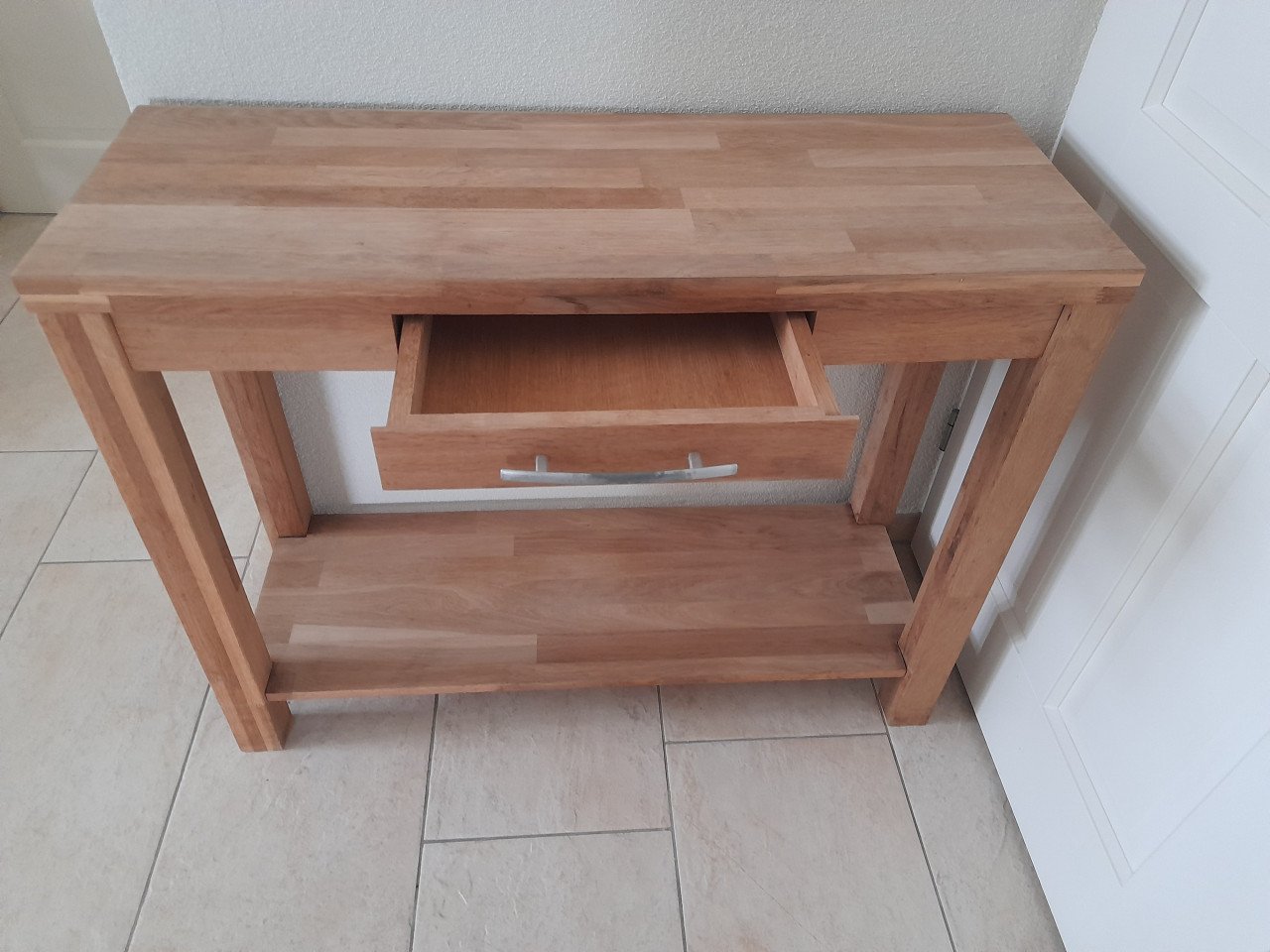 Massief houten Side table 35,5 x 100 x 78H (in goede nette staat )