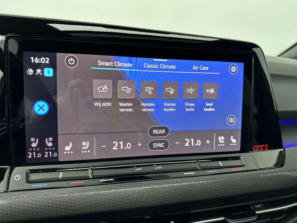 Volkswagen Golf 2.0 tsi gti pano iq leder h&k sfeer