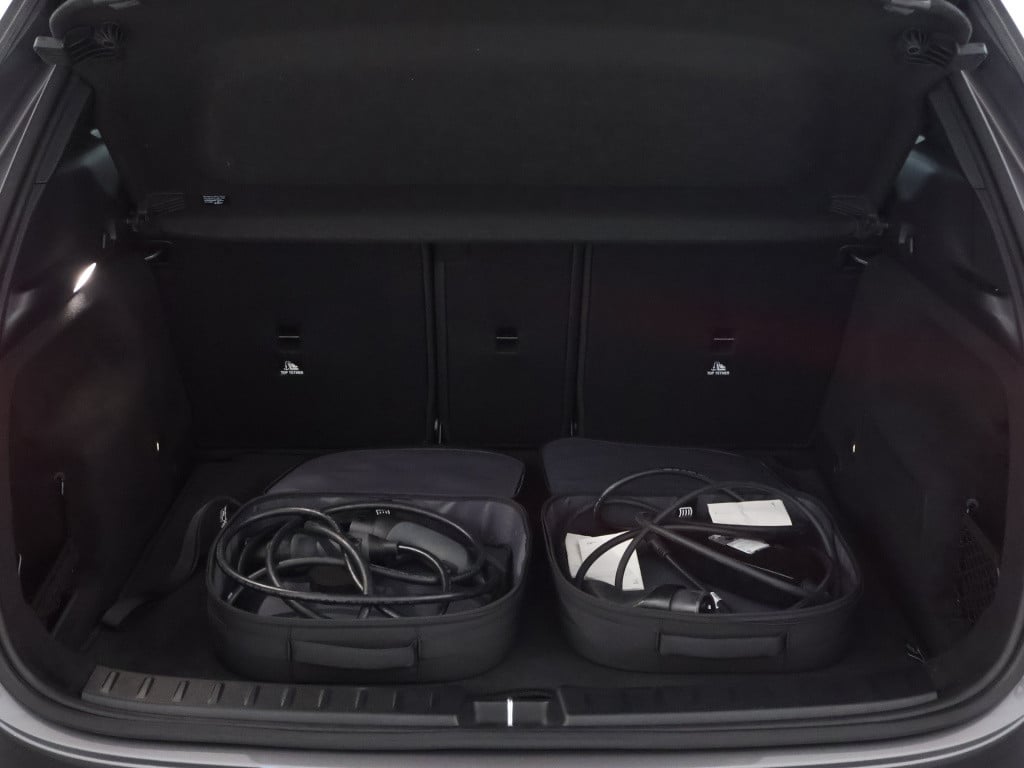 Mercedes-Benz Gla-klasse 250 e amg face lift plug-in hybride | amg line | s