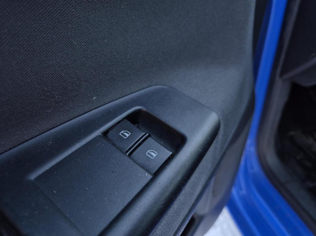 Volkswagen Polo 1.2 optive / origineel nl / airco / bluetooth