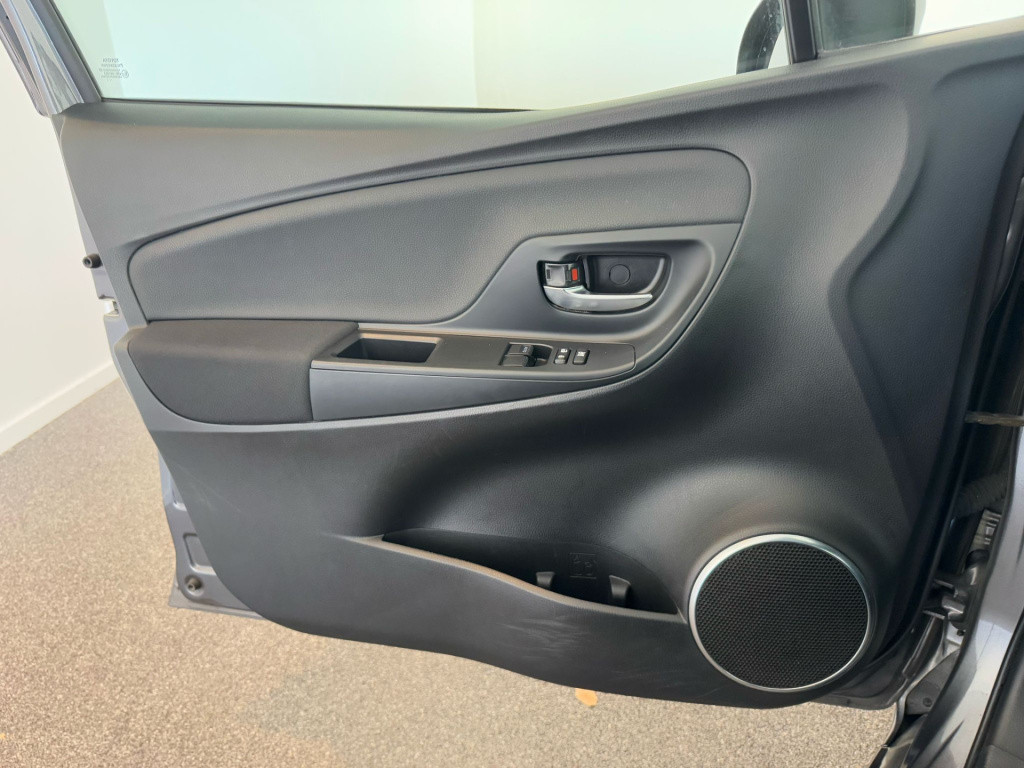 Toyota Yaris 1.5 hybrid y20 exclusive edition