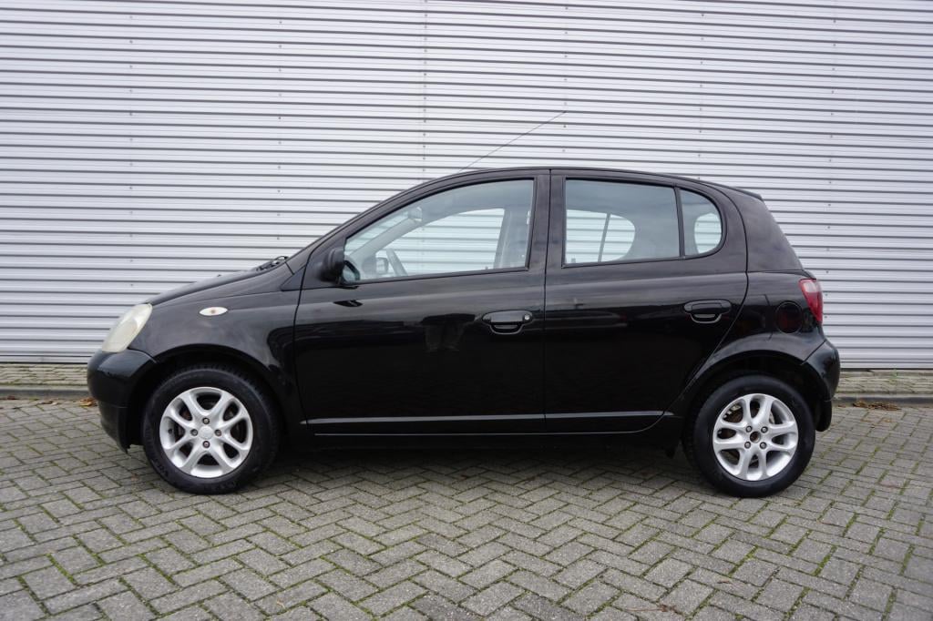 Toyota Yaris 1.0-16v vvt-i luna