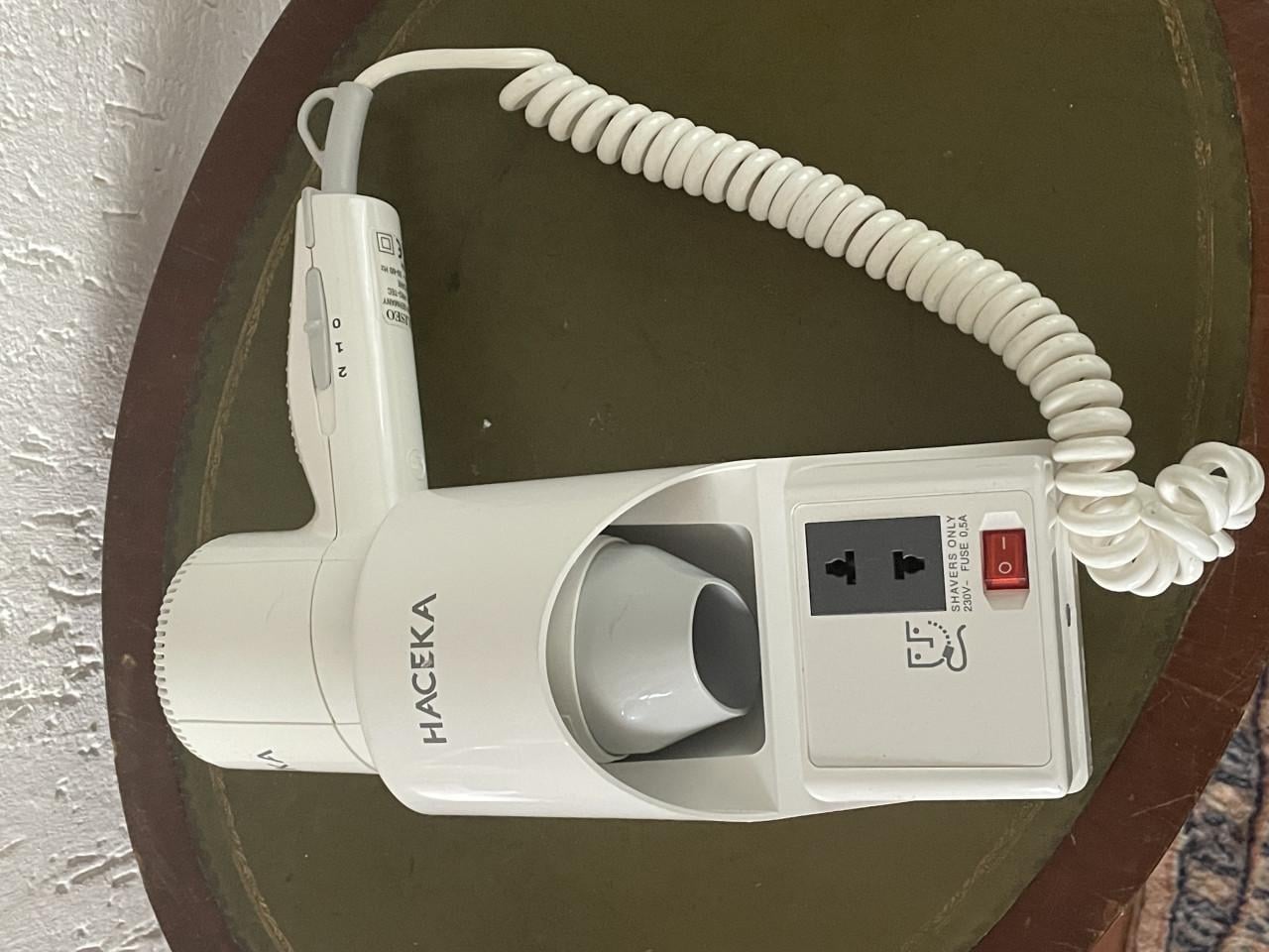 Haceka 1200W wandmontage fohn nieuw ongebruikt