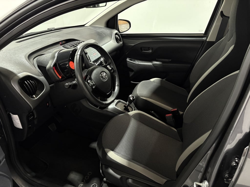 Toyota Aygo 1.0 vvt-i x-play