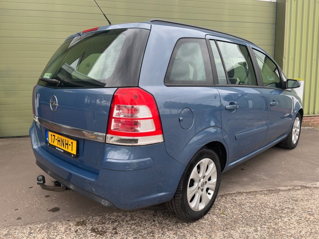 Opel Zafira 1.6 temptation 7-persoons