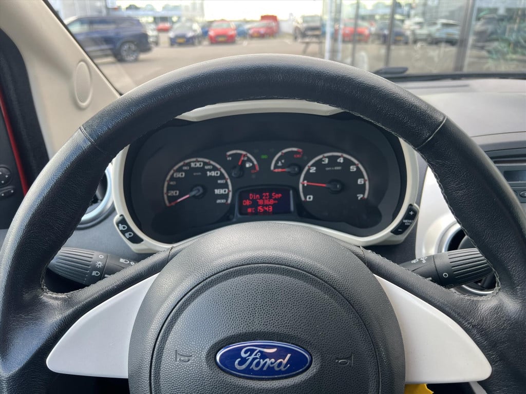 Ford KA 1.2 69pk titanium x