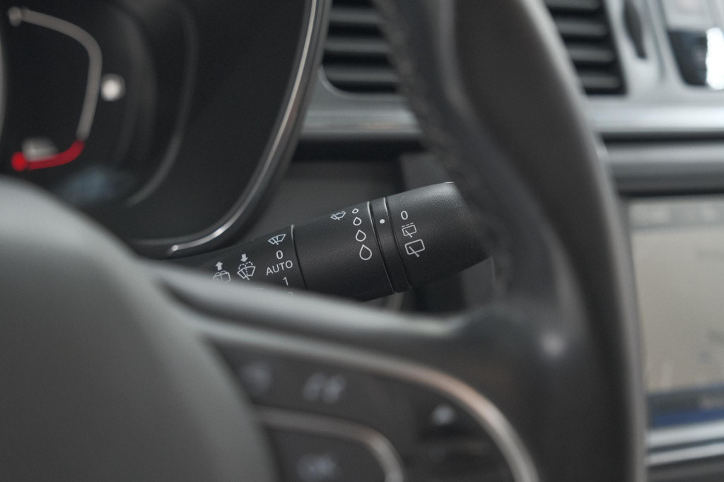 Renault Kadjar tce 130 intens | trekhaak | camera | dodehoekdetectie | navi