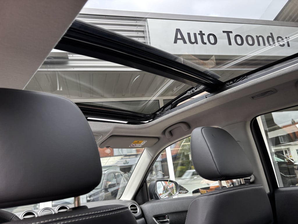 Suzuki Vitara automaat 1.5 hybrid style panoramadak