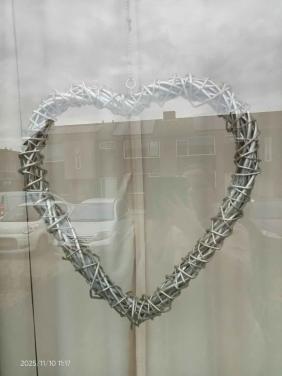 1 grote en 2kleine harten om op te hangen