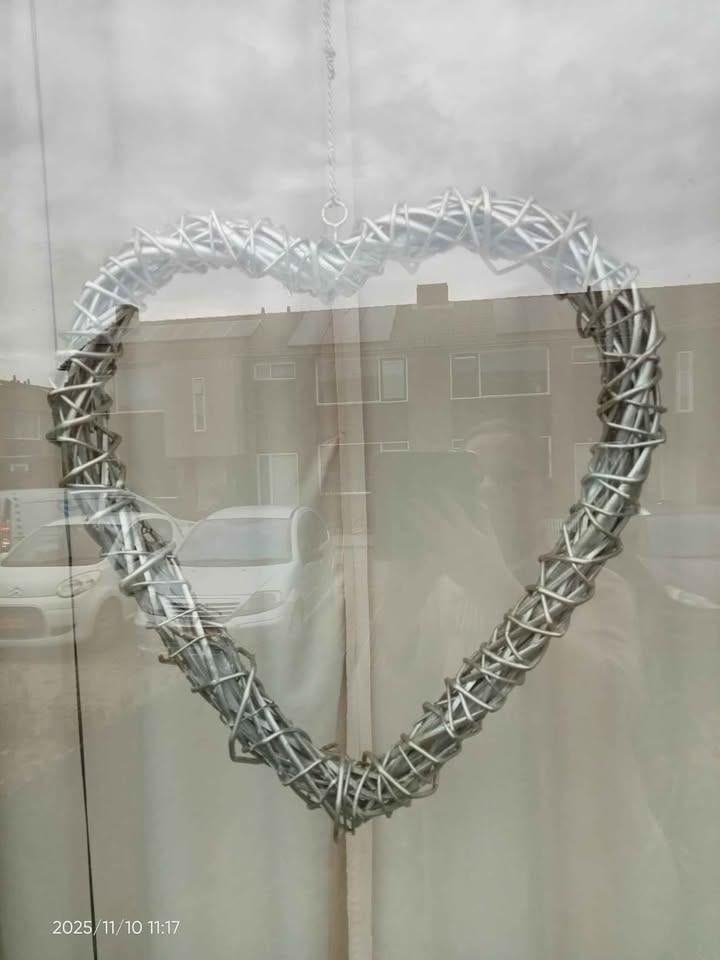 1 grote en 2kleine harten om op te hangen