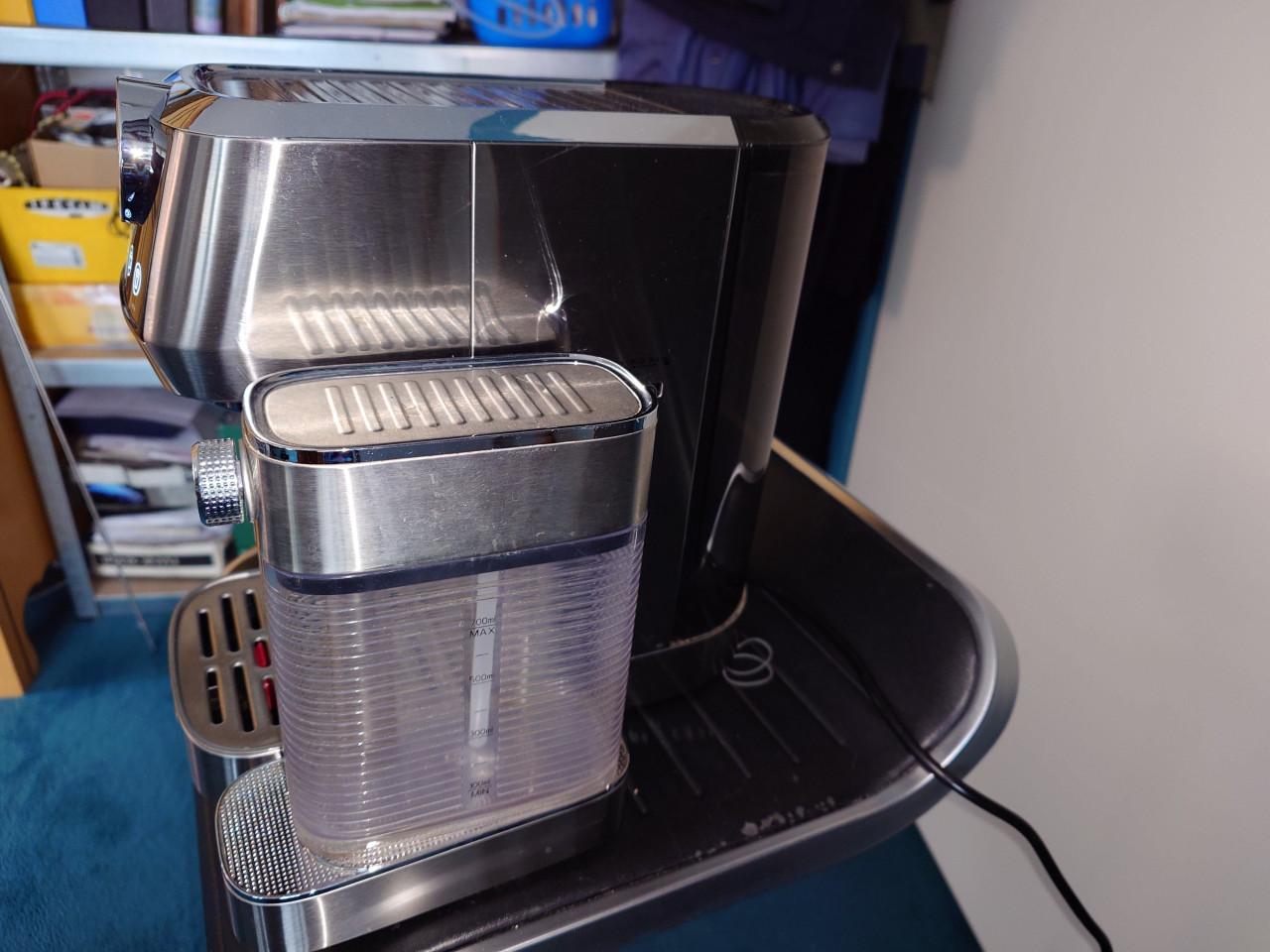 Koffie espresso + cappuccino apparaat en koffiemolen, complete set