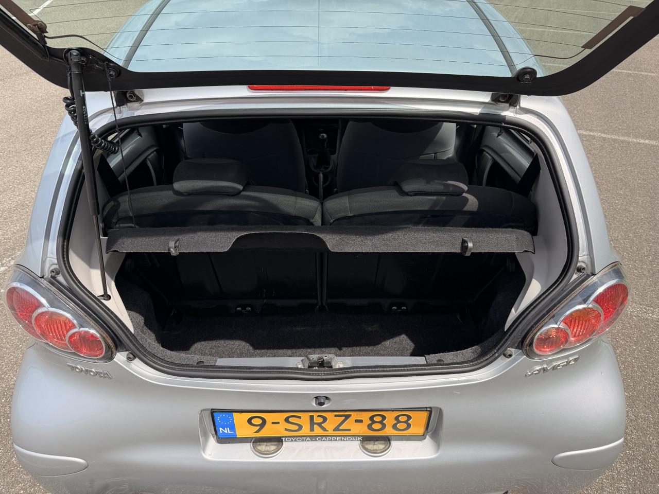 Toyota Aygo 1.0 VVT-i Comfort—Dealer onderhouden/Airco/APK