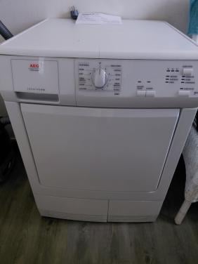 Droger AEG Lavatherm 55640