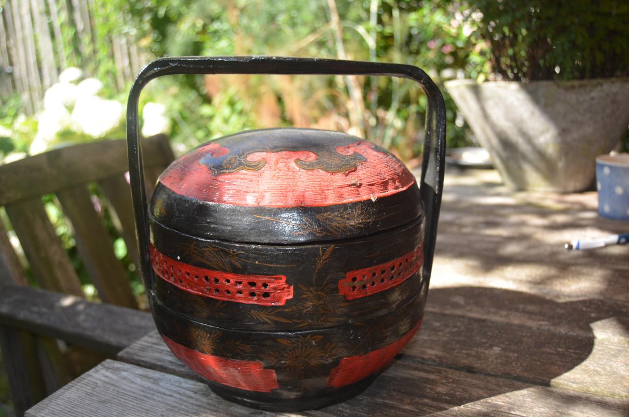Chinese mand / tas / (rijststomer?)