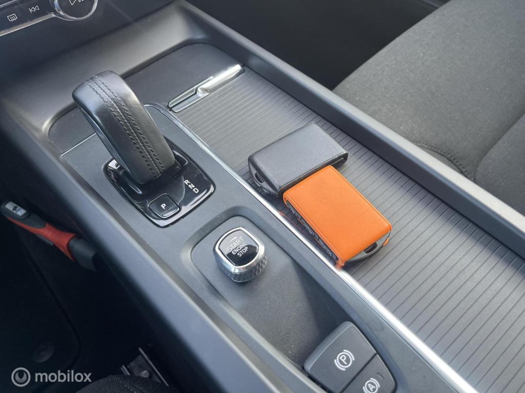 Volvo V60 2.0 b3 momentum advantage | 1e eig. | dealeronderhouden