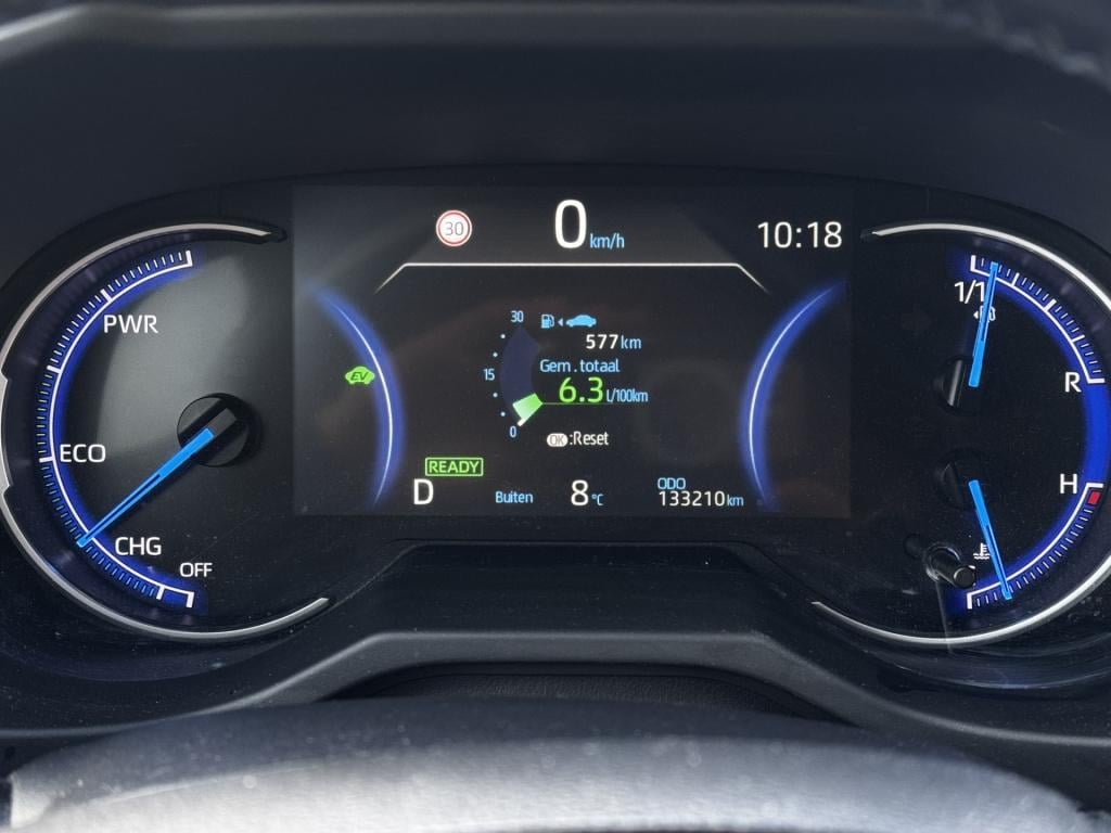 Toyota Rav4 2.5 hybrid style | navigatie | trekhaak | bi-tone |