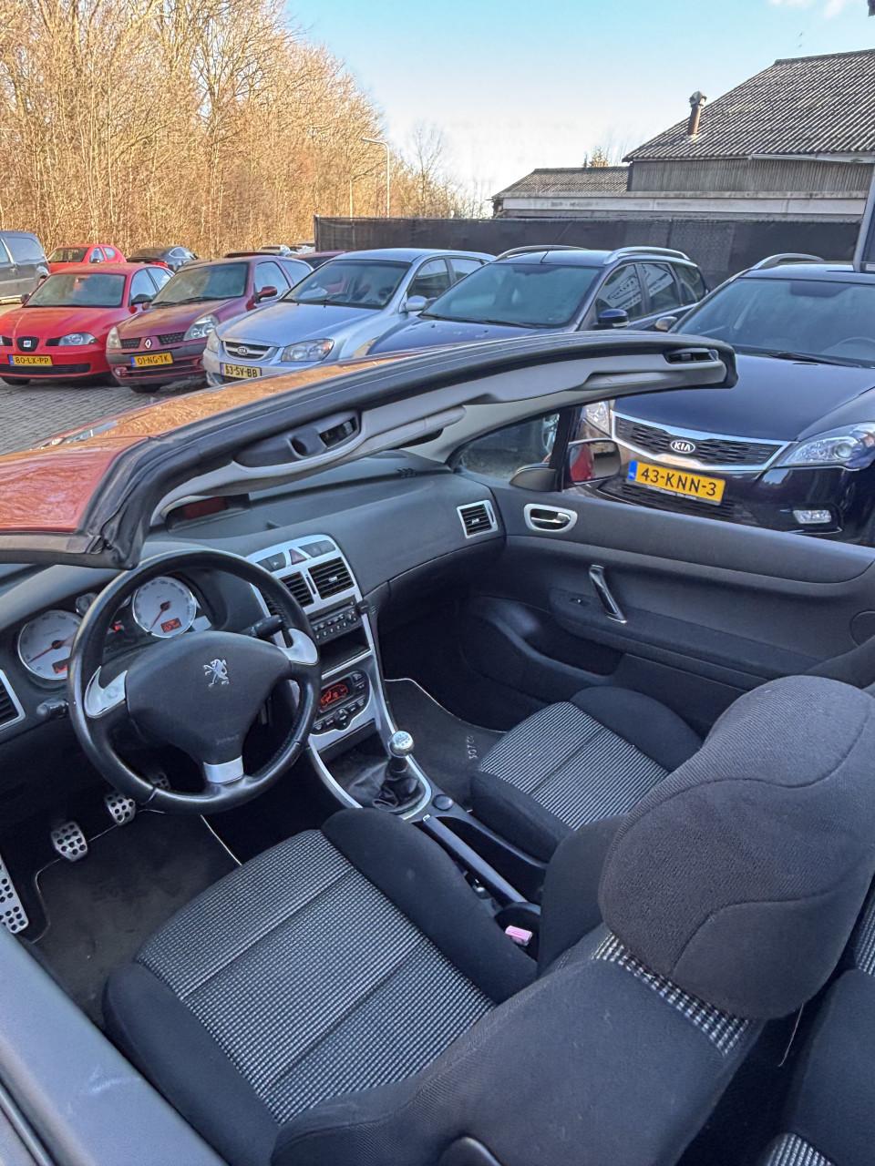 Peugeot cabrio jaar apk