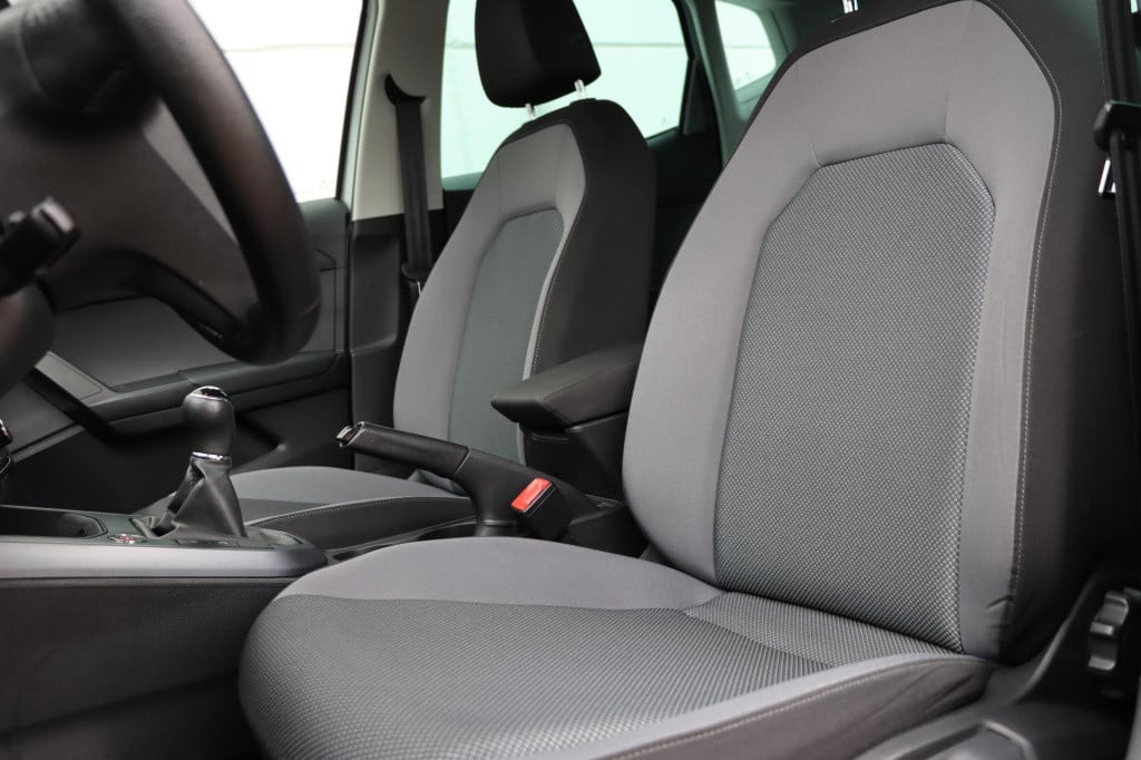 Seat Arona 1.0 tsi 95pk style business intense beats