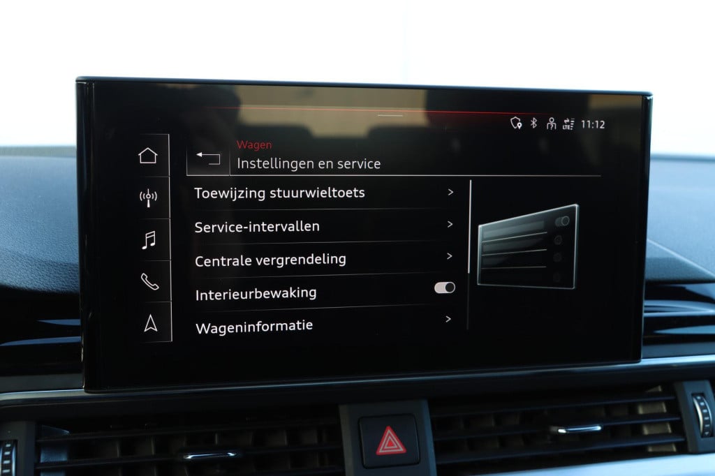 Audi A4 limousine 35 tfsi s edition 150pk s-tronic