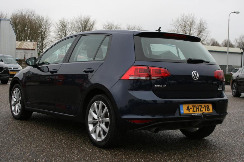 Volkswagen Golf 1.2 tsi highline / afn. trekhaak / navi / cruise / stoelver