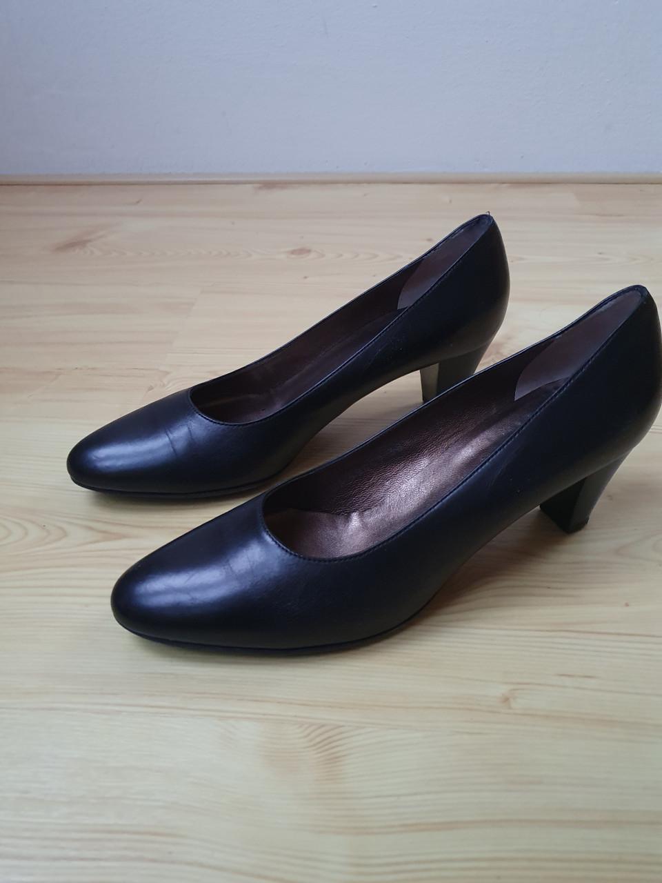Zwarte pumps