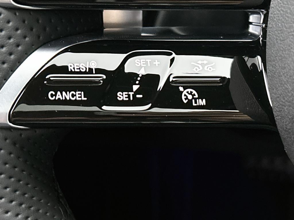 Mercedes-Benz E-Klasse 300 e sport edition | premium plus | trekhaak | nigh