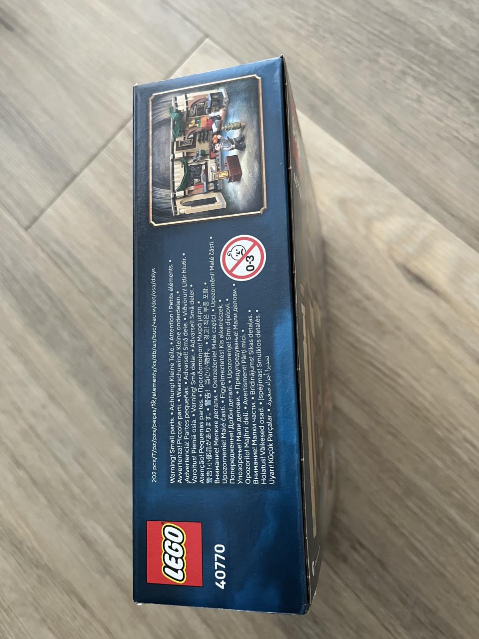 LEGO 40770 Harry Potter room of requirement