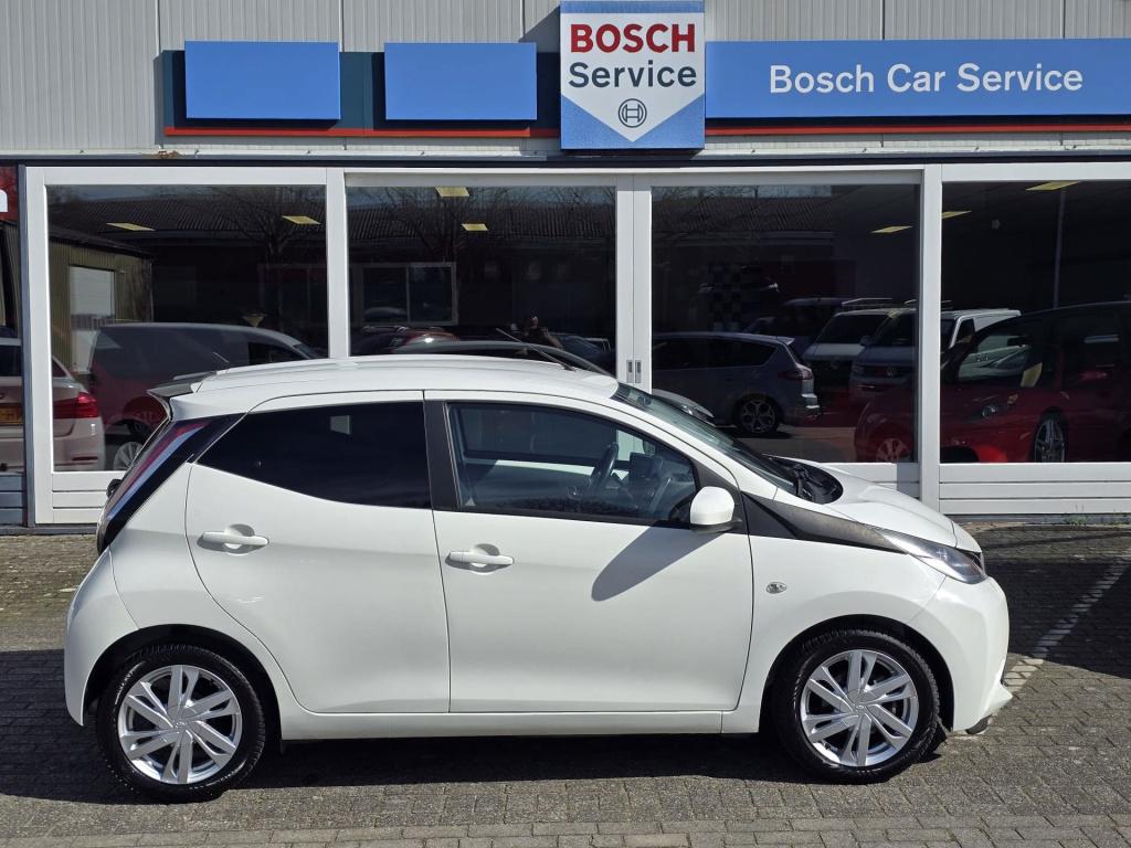 Toyota Aygo 1.0 vvt-i x-sport