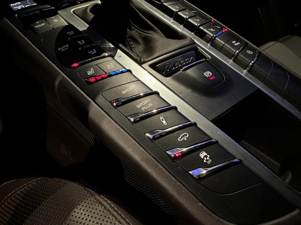 Porsche Macan 3.0 s *luchtvering*sportchrono*stoelventilatie