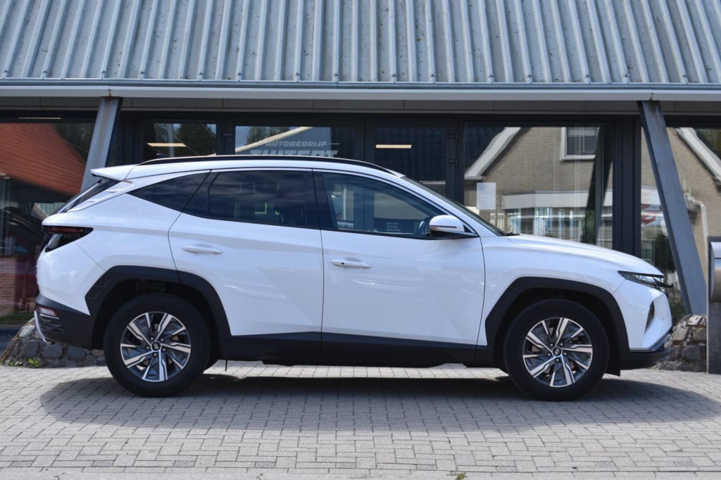 Hyundai Tucson Hybrid 1.6 t-gdi hev camera | stoelverwarming | dealer onder