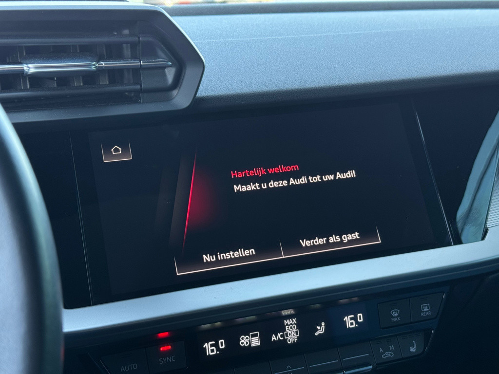 Audi A3 sportback 45 tfsi e s edition competition * panoramadak * virtual c