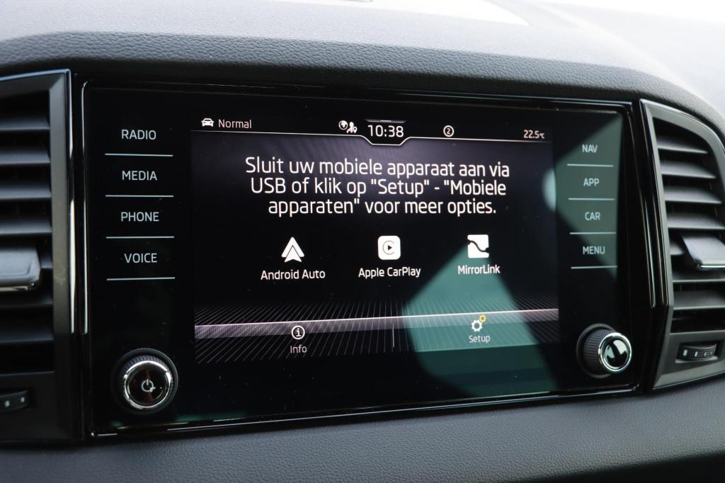 Skoda Karoq 1.5 tsi sportline business 150pk dsg7