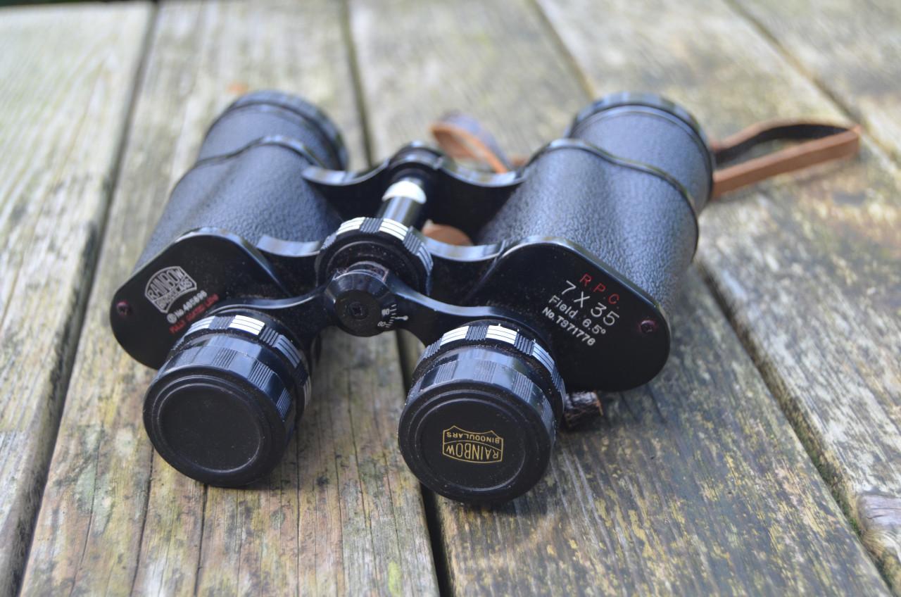 Rainbow verrekijker in mooi lederen etui.