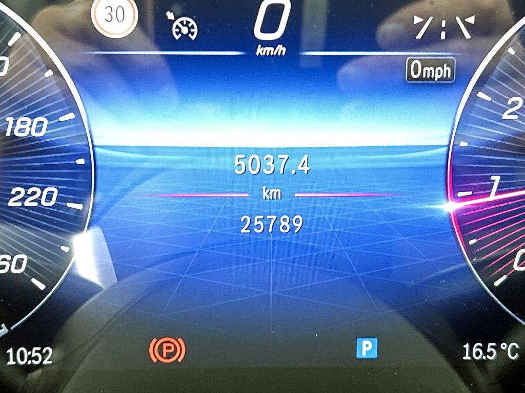 Mercedes-Benz C-Klasse estate 180 amg line | automaat | navigatie | apple c