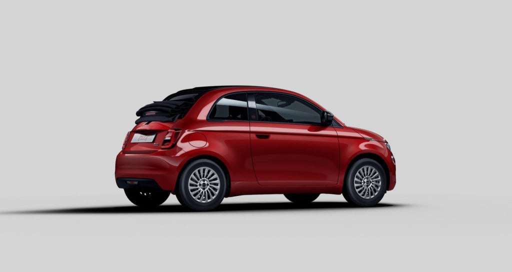 Fiat 500 C red 24 kwh | cruise control |apple carplay/android auto | 8 jaar