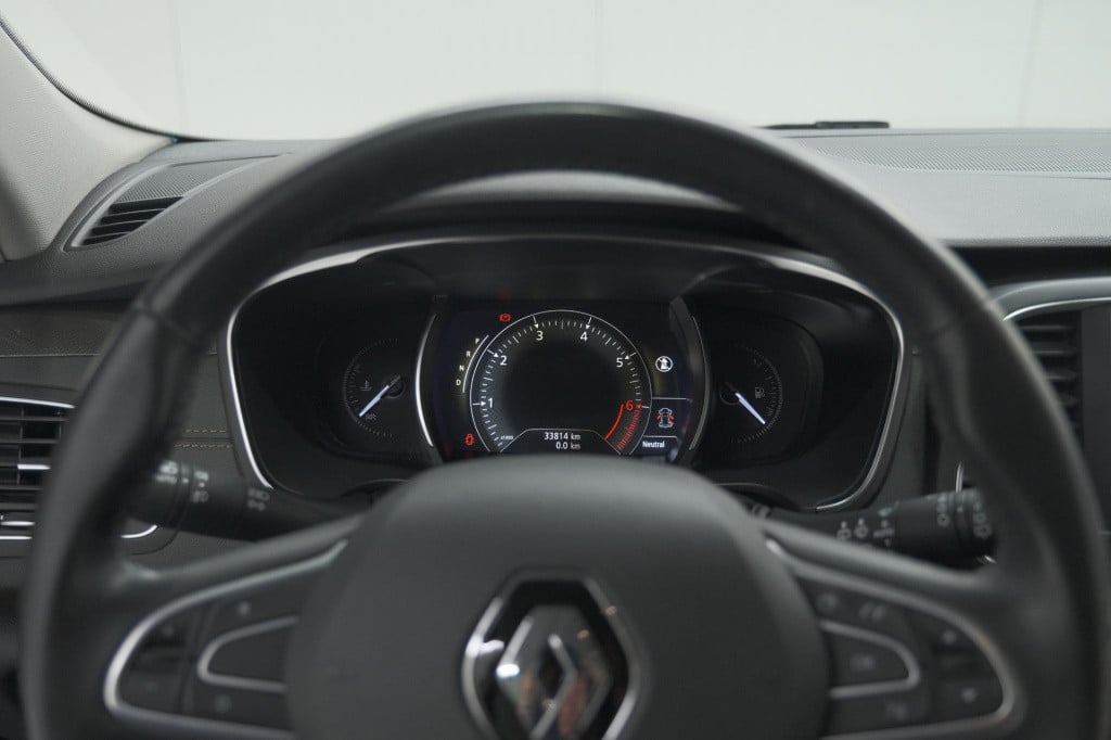 Renault Talisman estate tce 225 intens | trekhaak | camera | dodehoekdetect