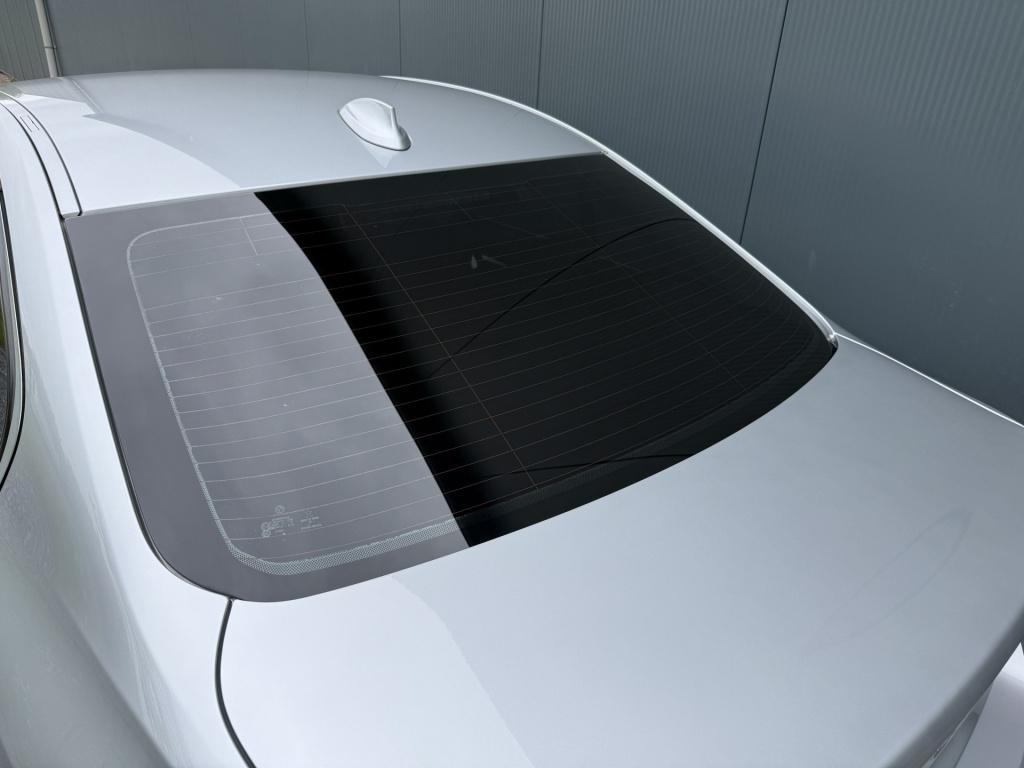 BMW 3-serie 318i automaat executive sportline sedan