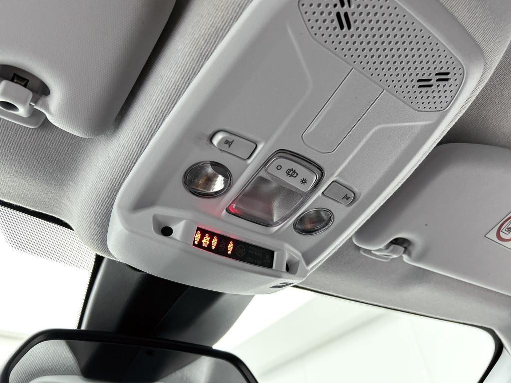 Peugeot 208 100pk allure pack | rijklaar | keyless | camera | stoelverwarmi