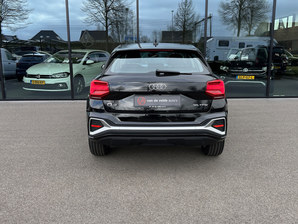 Audi Q2 35 tfsi 150pk s-tronic s-line | camera | keyless | adapt. cruise | 