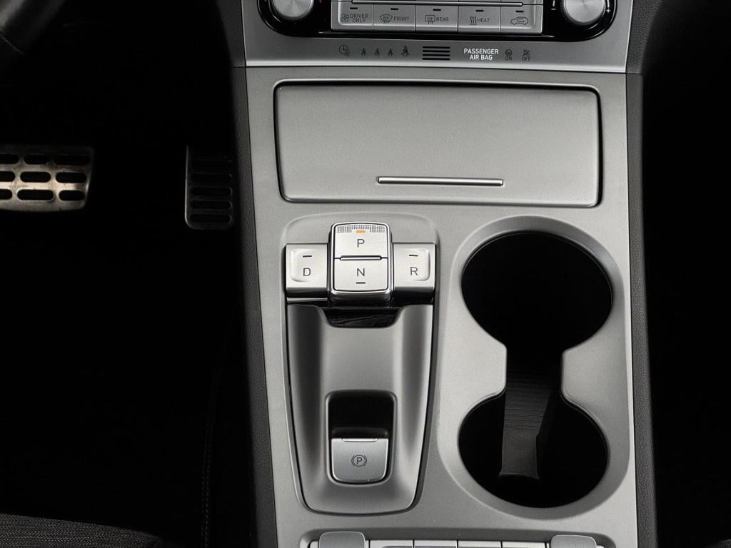 Hyundai Kona ev comfort 64 kwh incl. trekhaak! soh 96%