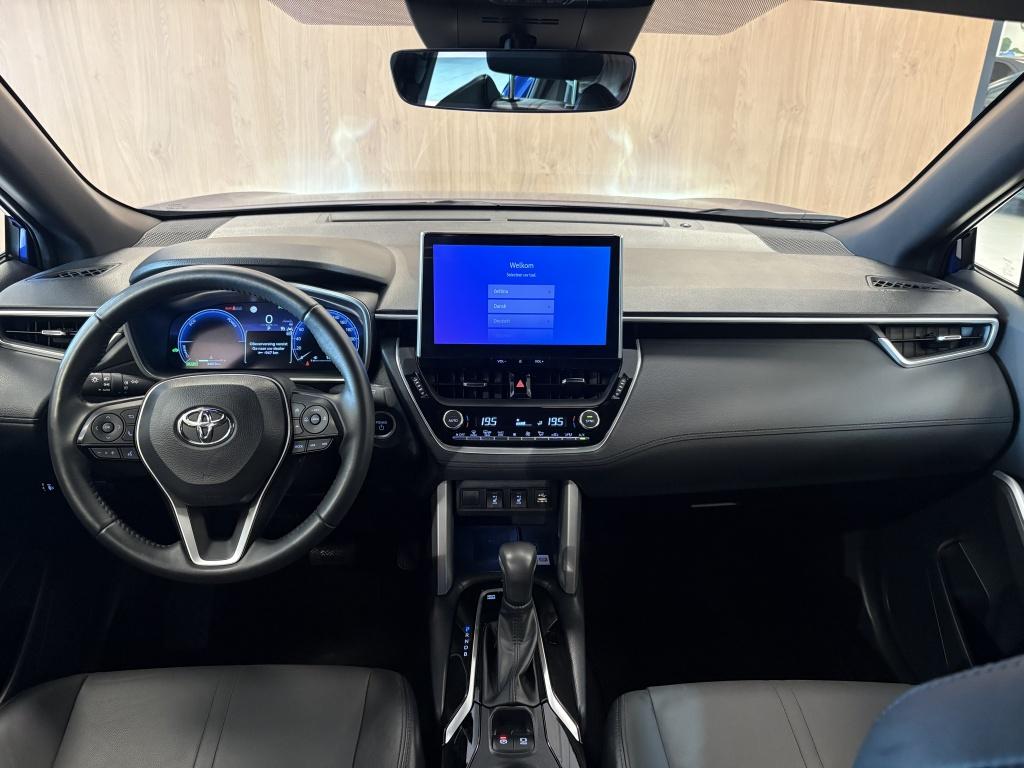 Toyota Corolla Cross hybrid 140 style