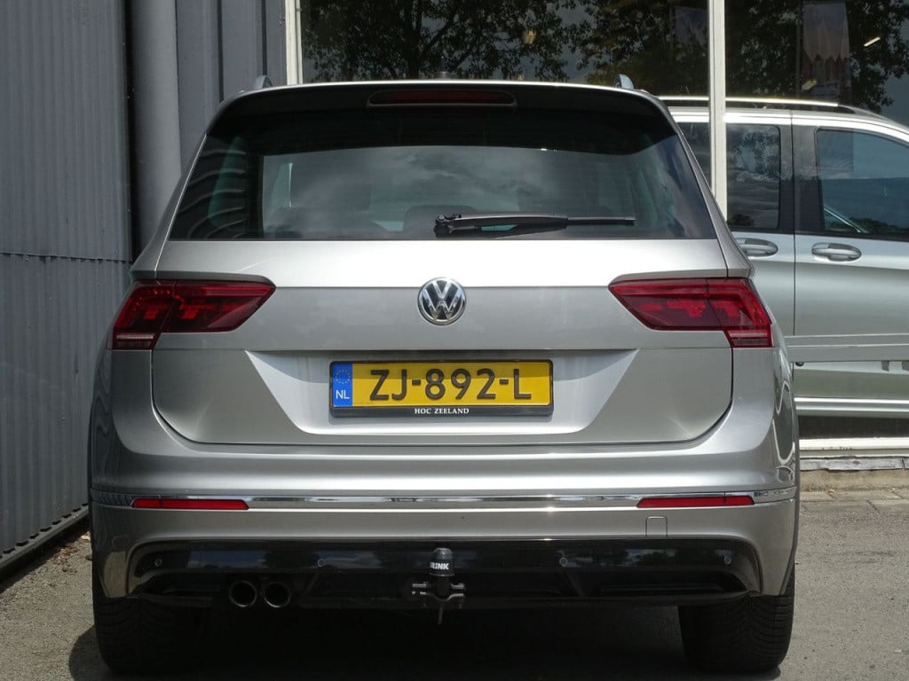 Volkswagen Tiguan 1.4 tsi act highline business r