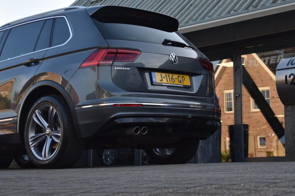 Volkswagen Tiguan 1.5 tsi act r-line | trekhaak | nap | apple carplay | and