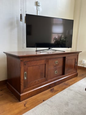 Eikenhouten dressoir, kwalitatief tv meubel