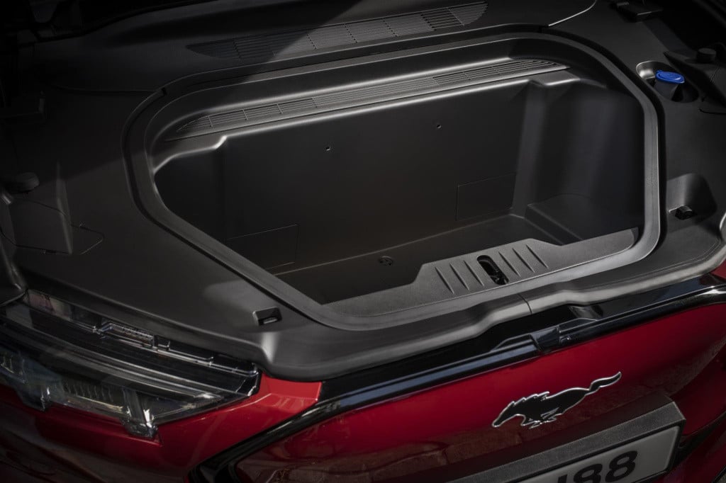 Ford Mustang Mach-e extended premium awd 98 kwh ford mustang mach-e 98kwh e