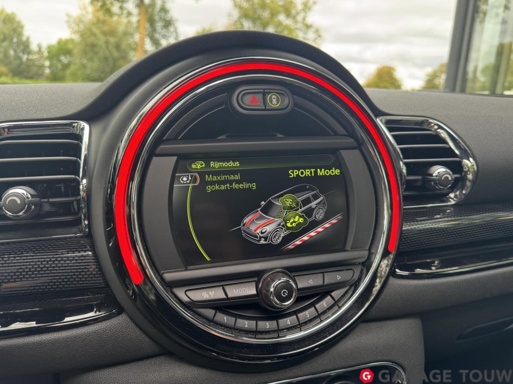 Mini Clubman 1.5 cooper chili business plus pano, clima