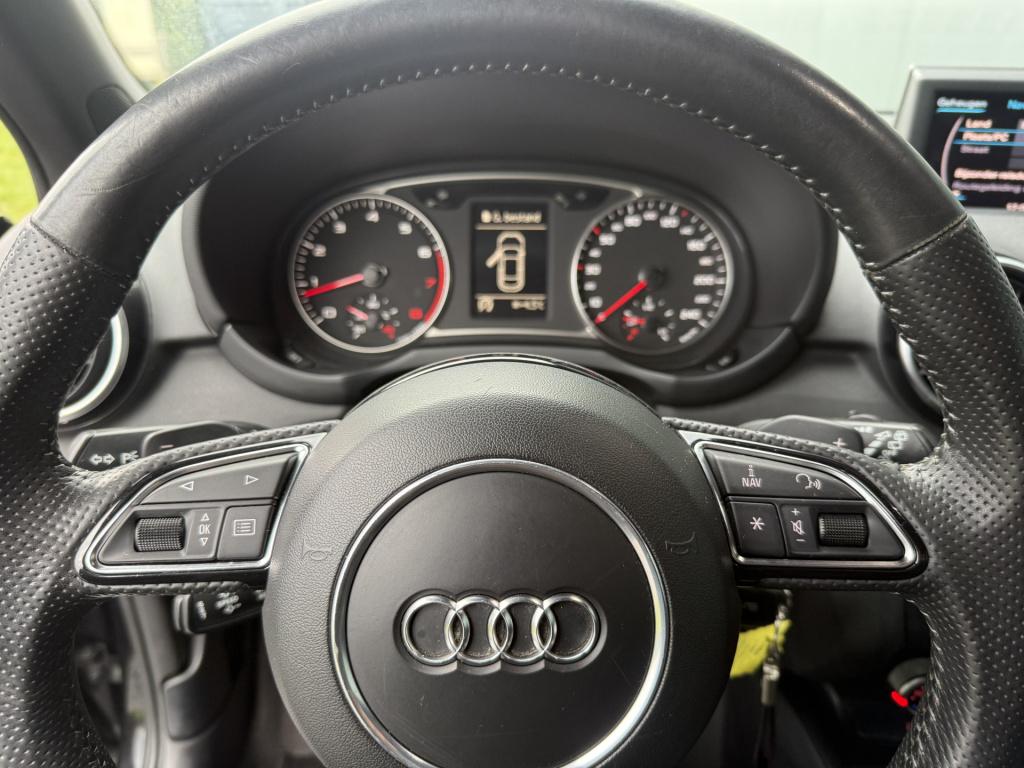 Audi A1 1.4 tfsi 150pk automaat ambition s-line business 3-drs