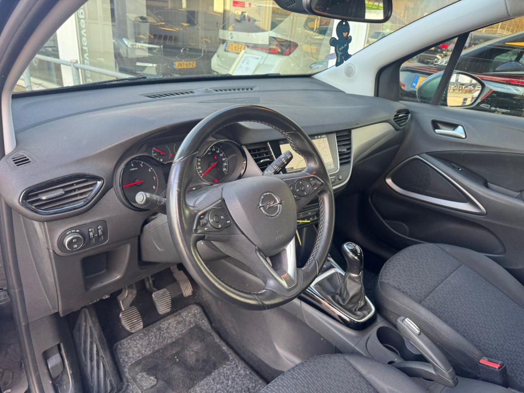 Opel Crossland X 1.2 turbo online edition