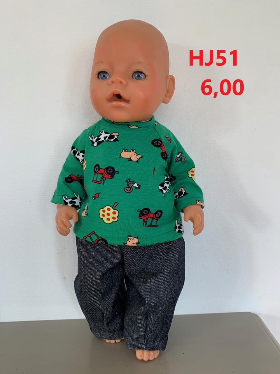 Poppenkleertjes baby born. Set. Opbrengst KiKa.